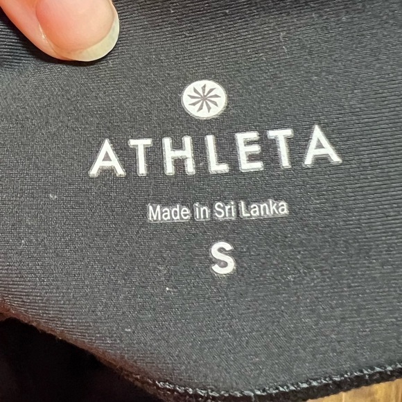 Athleta Stealth Mesh 7/8 Tight - Picture 7 of 10